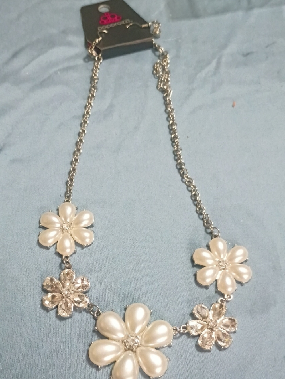 paparazzi Silver Floral Pearl Statement Necklace